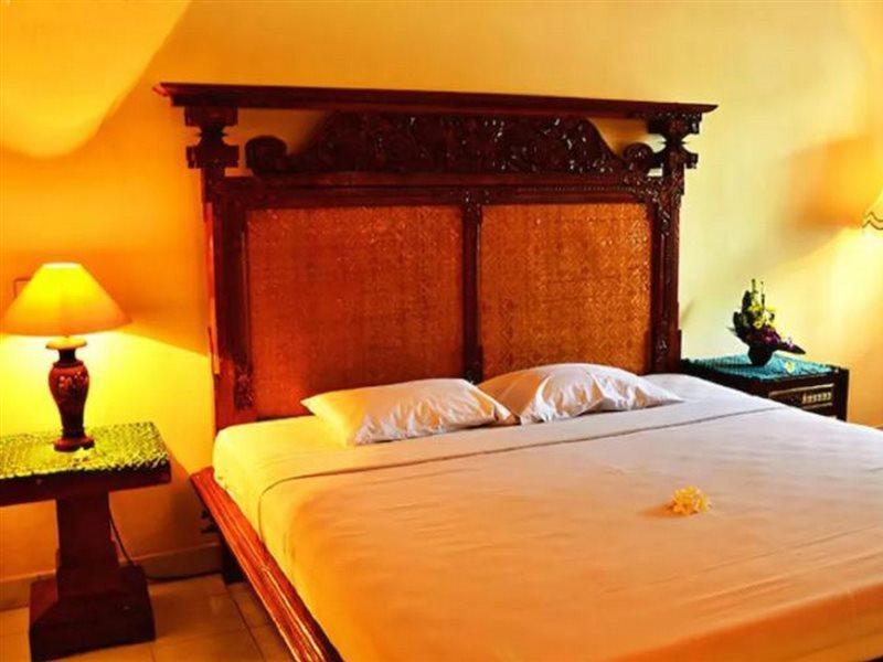 The Rishi Candidasa Beach Resort Экстерьер фото