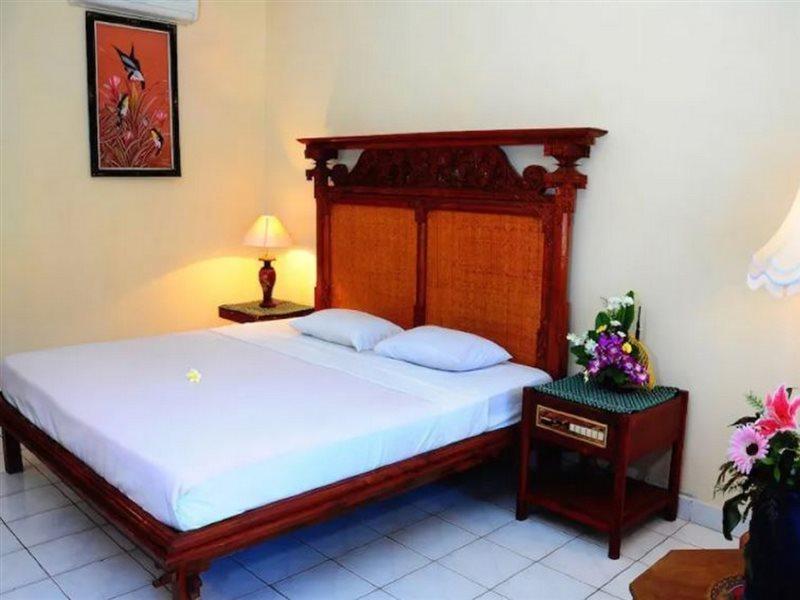 The Rishi Candidasa Beach Resort Экстерьер фото