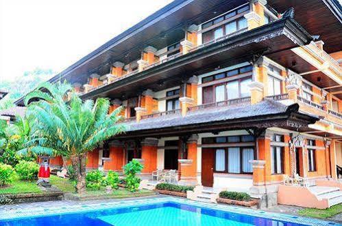 The Rishi Candidasa Beach Resort Экстерьер фото