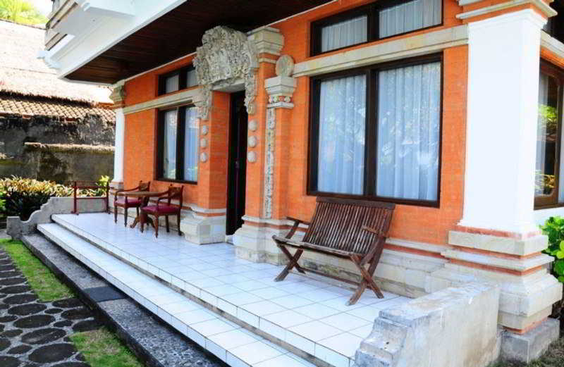 The Rishi Candidasa Beach Resort Экстерьер фото
